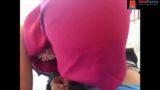 Türbanlıya Bakın Nasıl Emüklüyor