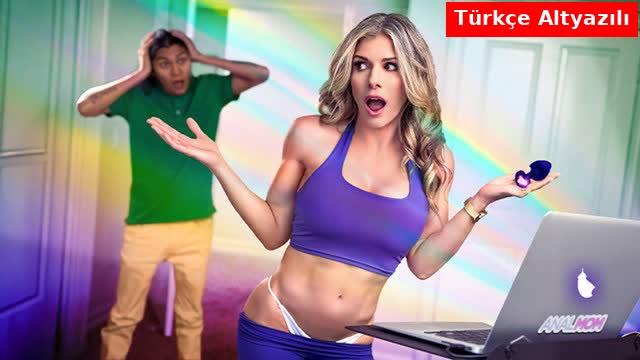 Cory Chasein Dolgun Götüne Üvey Oğlunun Koca Yarrağı Kayıyor