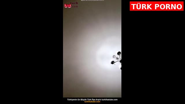 Azgın Üvey Kardeş Dev Yarrağı Ağzına Alıp Emmeye Başlıyor